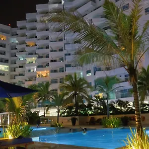 Morros Epic Con Acceso Directo A La Playa Cartagena